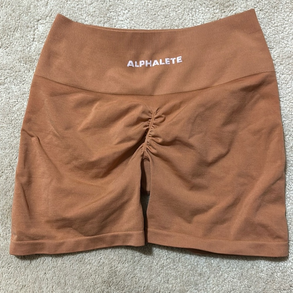 Alphalete Amplify Shorts